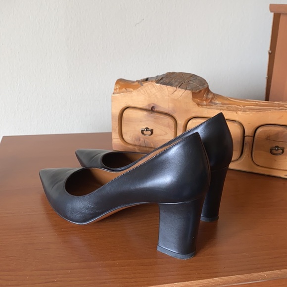 Aquatalia Block Heel Pump - Picture 3 of 7